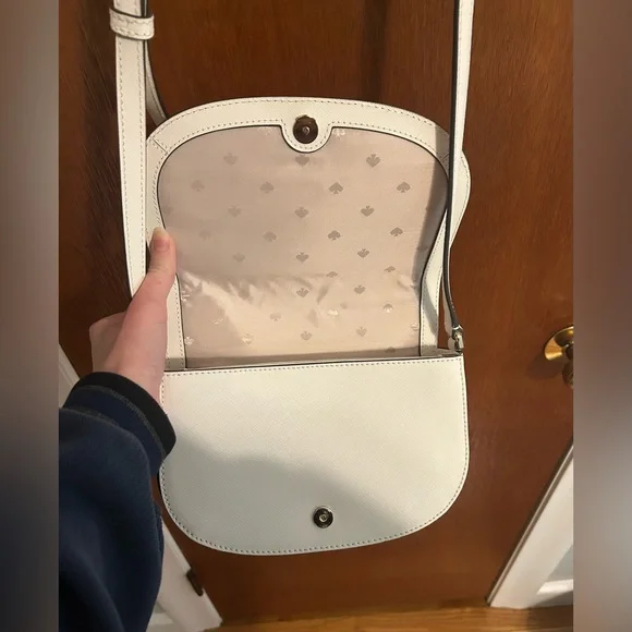 Kate Spade Reiley Raffia Crossbody Purse - Picture 4 of 7